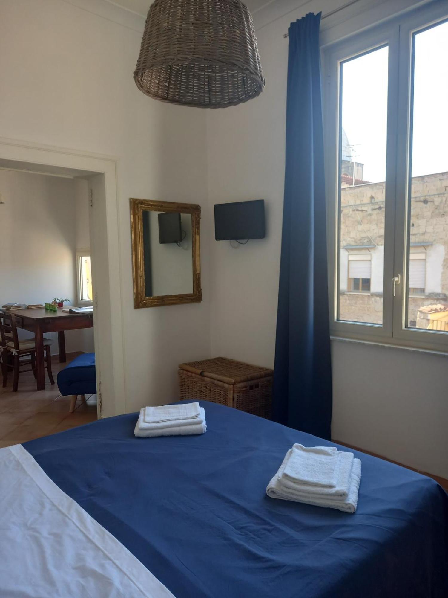 99 Scalini Bed & Breakfast Naples